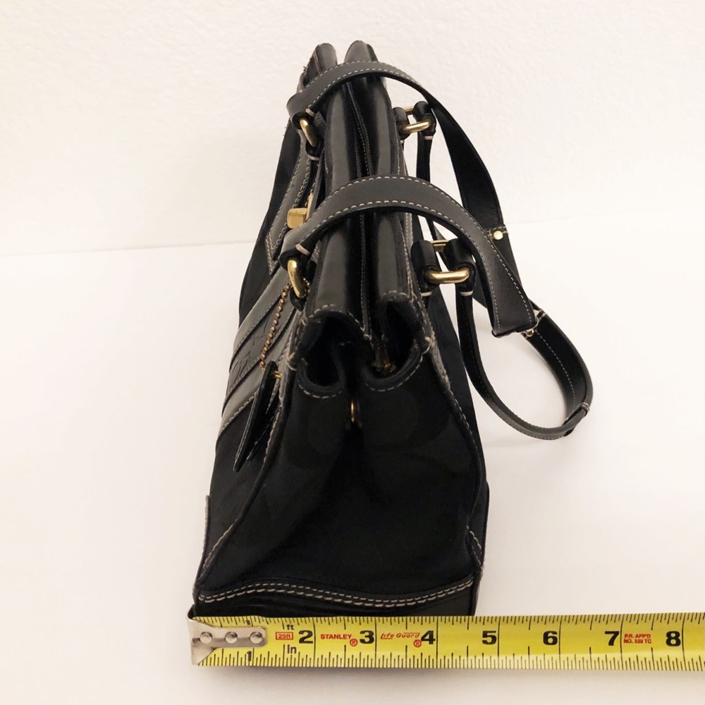 Authentic Coach Black Handbag for Women - Picture 3 of 15